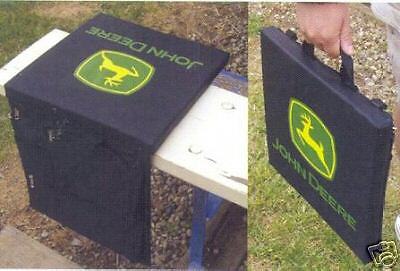 John Deere Seat Cushion with Tote  