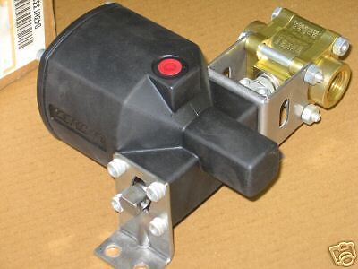 Swagelok Whitey Air / Pneumatic Control Valve B 63TF8 33D 3/4  