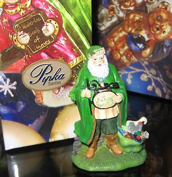 PIPKA MINIATURE   IRISH CHRISTMAS SANTA 2008  